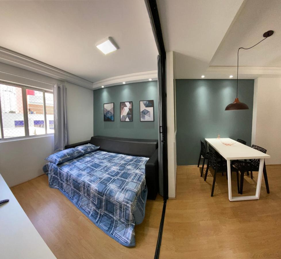 101- Lindo Apartamento Amplo E Decorado, 2 Quartos, Sala, Cozinha Completa, Mobiliario Moderno, Lavanderia , Excelente Localizacao No Bairro Bigorrilho Curitiba Exterior photo