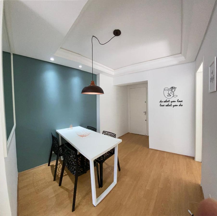 101- Lindo Apartamento Amplo E Decorado, 2 Quartos, Sala, Cozinha Completa, Mobiliario Moderno, Lavanderia , Excelente Localizacao No Bairro Bigorrilho Curitiba Exterior photo