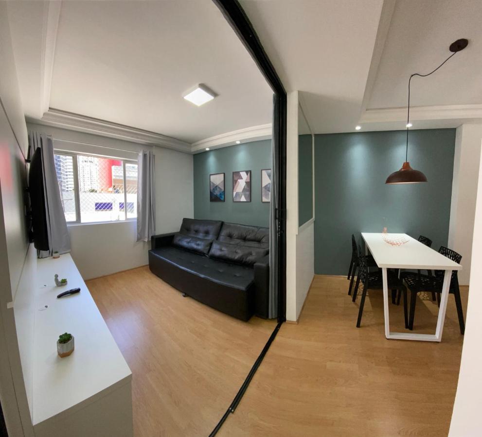 101- Lindo Apartamento Amplo E Decorado, 2 Quartos, Sala, Cozinha Completa, Mobiliario Moderno, Lavanderia , Excelente Localizacao No Bairro Bigorrilho Curitiba Exterior photo